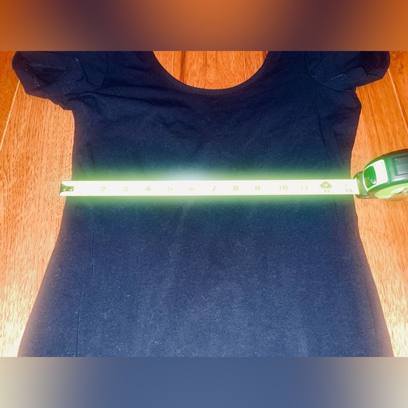 Best black bodycon dress  1 your always looking for.Short sleeve,short stretch - Picture 9 of 13